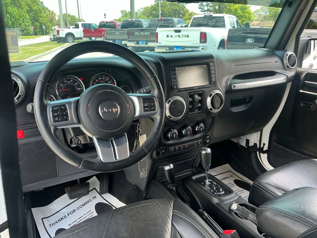 Used 2016 Jeep Wrangler Unlimited Rubicon AWD/4WD image 25