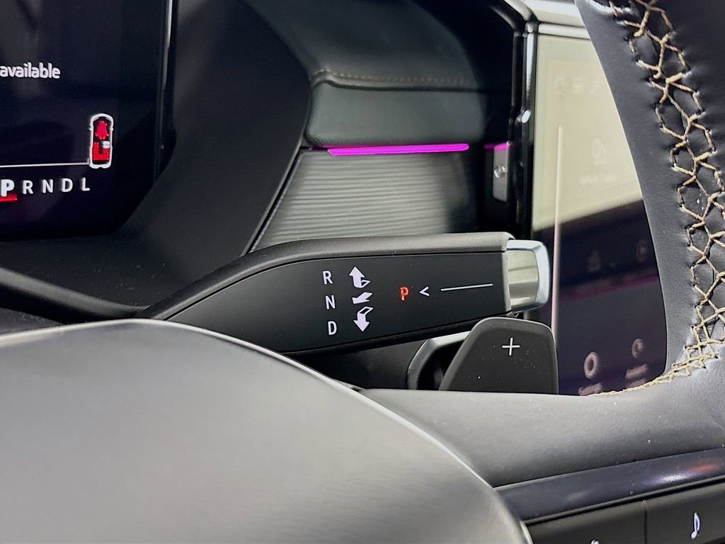 New 2026 GMC Acadia AT4 w/ Luxury Package image 17