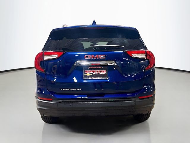 Used 2022 GMC Terrain SLE w/ Driver Convenience Package image 8