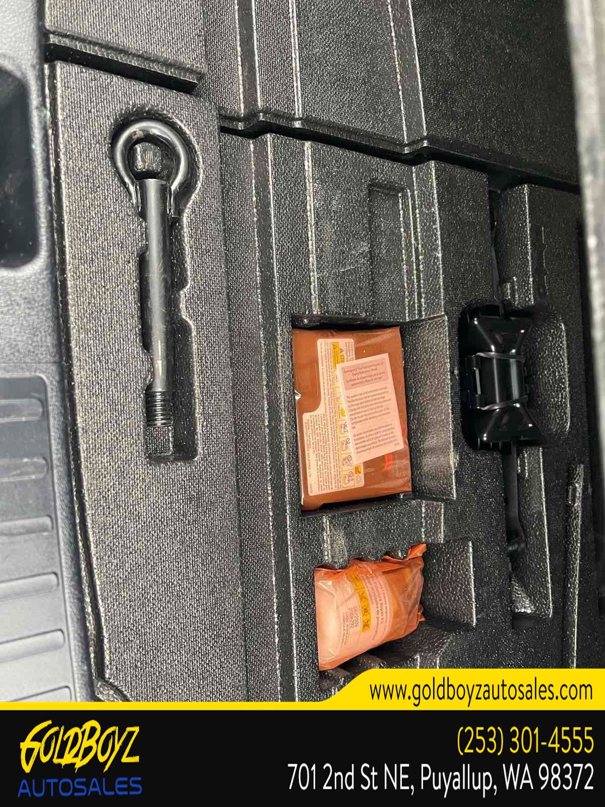 Used 2021 Toyota Prius image 20