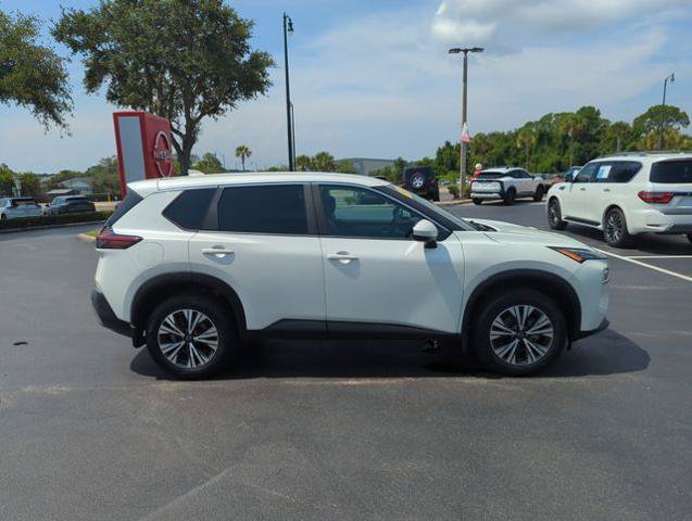 Certified 2023 Nissan Rogue SV AWD/4WD image 3