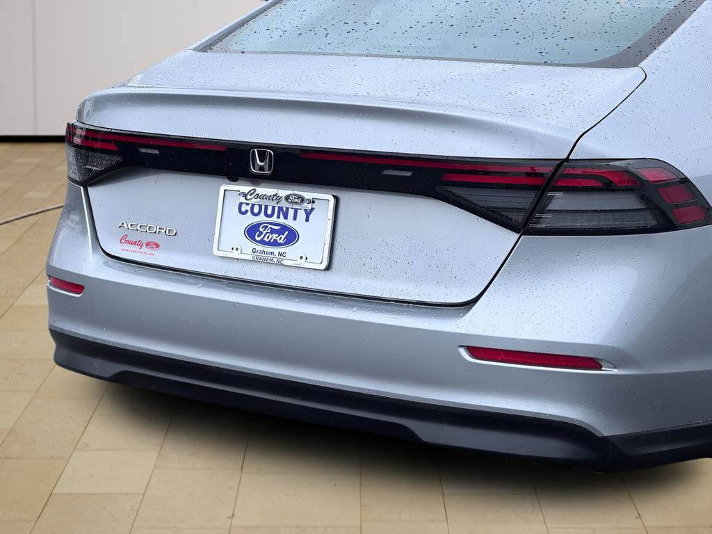 Used 2023 Honda Accord LX image 37