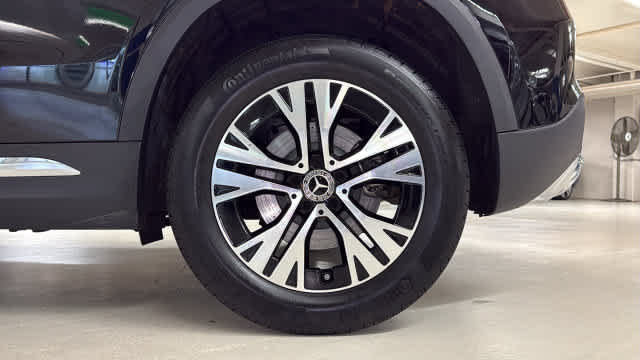 Used 2025 Mercedes-Benz GLA 250 4MATIC image 10