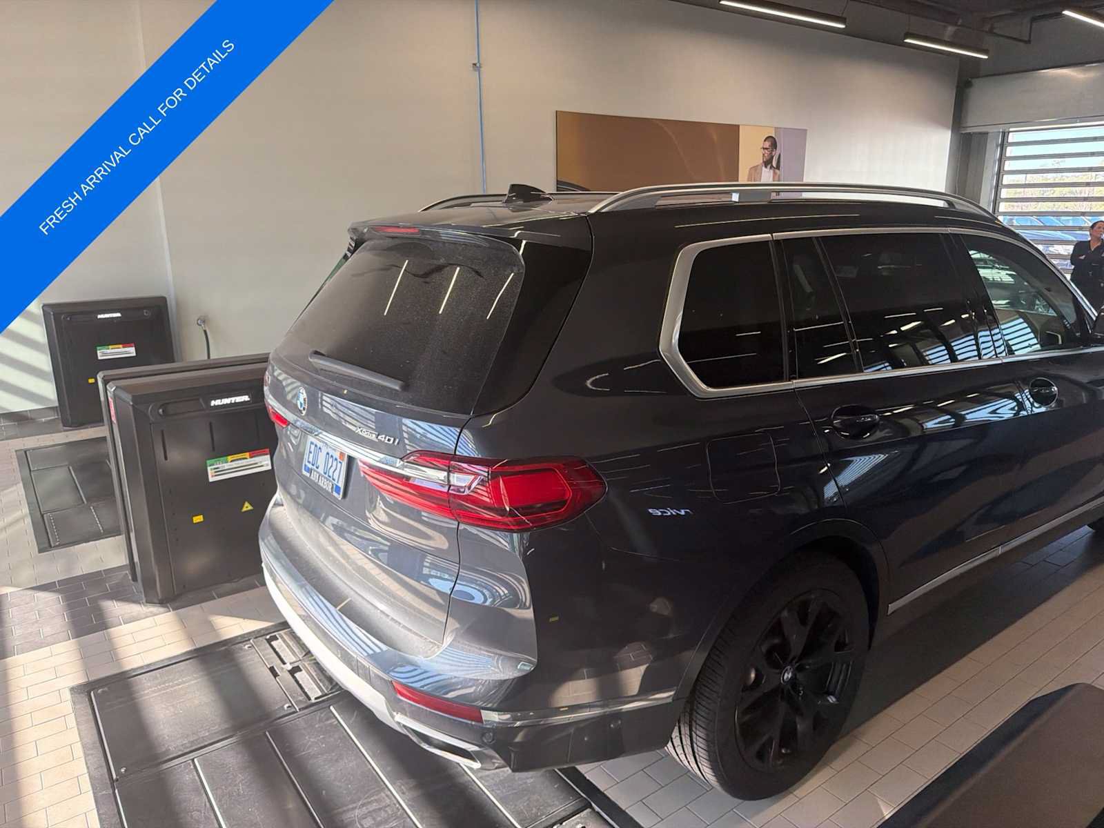 Used 2020 BMW X7 xDrive40i w/ Premium Package AWD/4WD image 14