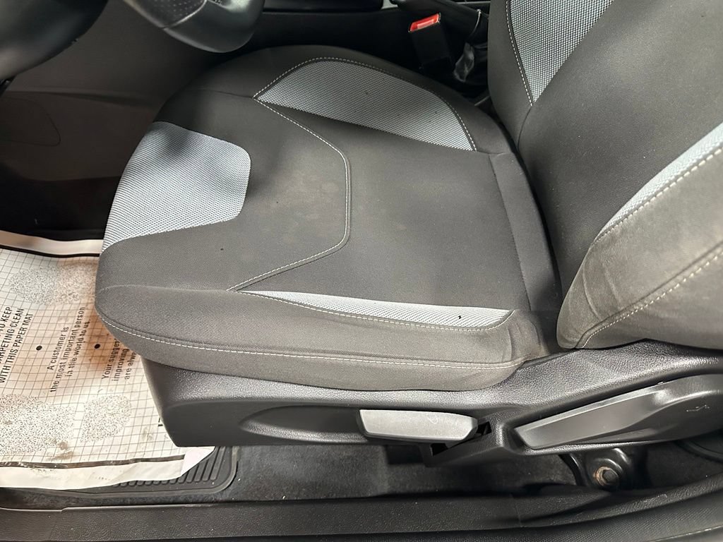 Used 2018 Ford Focus ST FWD image 13