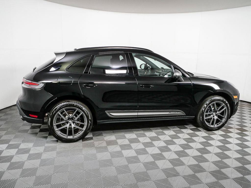 New 2026 Porsche Macan Turbo AWD/4WD image 30