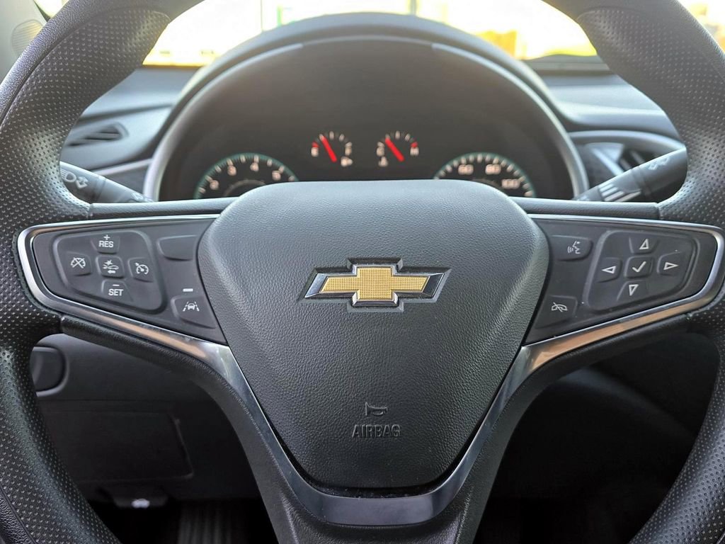 Used 2024 Chevrolet Malibu LT FWD image 15