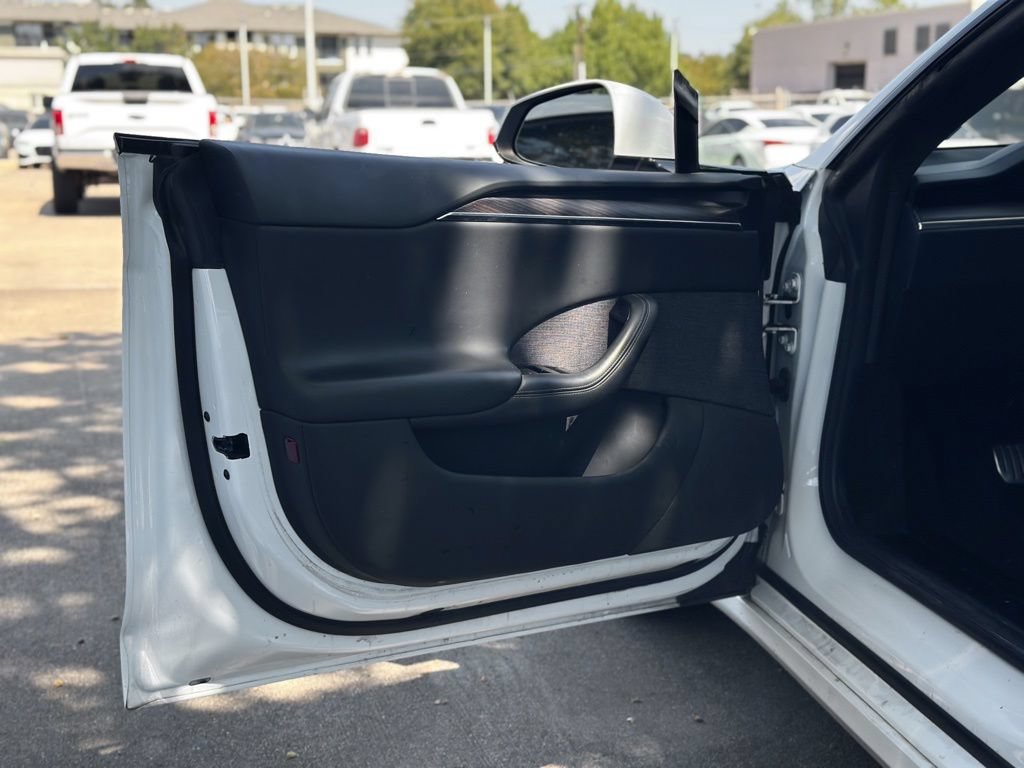 Used 2022 Tesla Model S AWD/4WD image 18