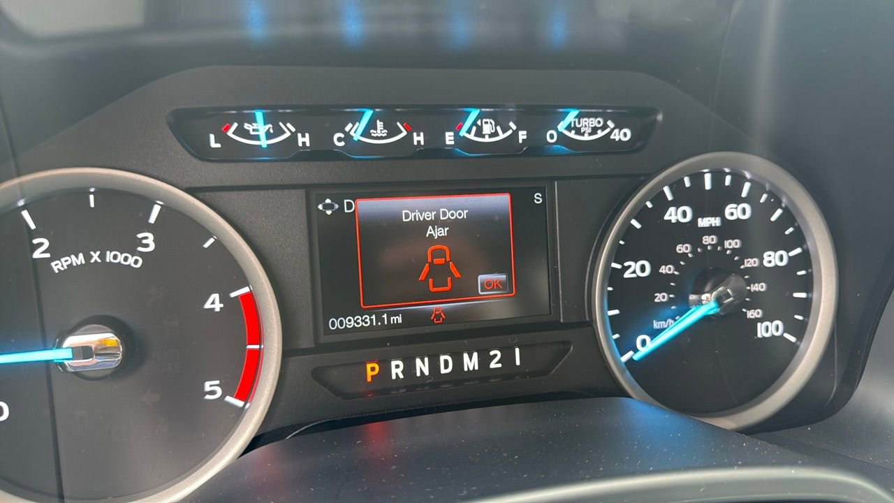 Used 2017 Ford F450 XLT RWD image 4