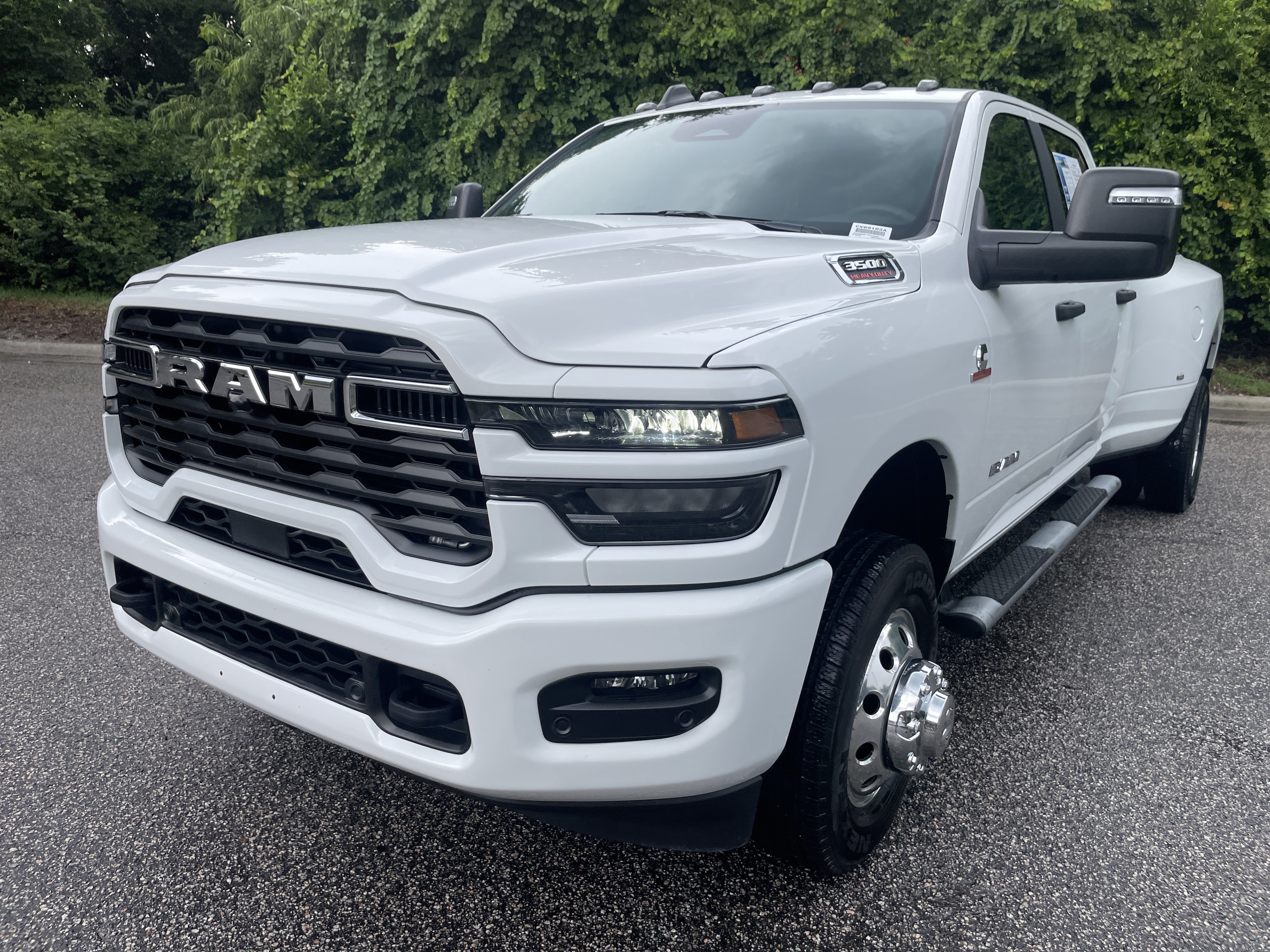 Used 2026 RAM 3500 Big Horn AWD/4WD image 5