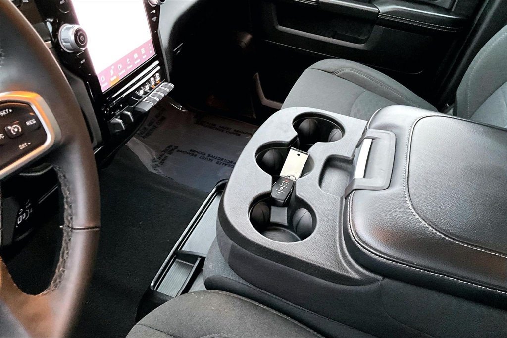 Used 2025 RAM 2500 Big Horn AWD/4WD image 16