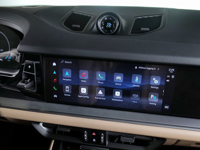 New 2026 Porsche Cayenne AWD/4WD image 17