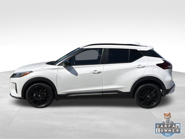 Certified 2023 Nissan Kicks SR FWD image 2