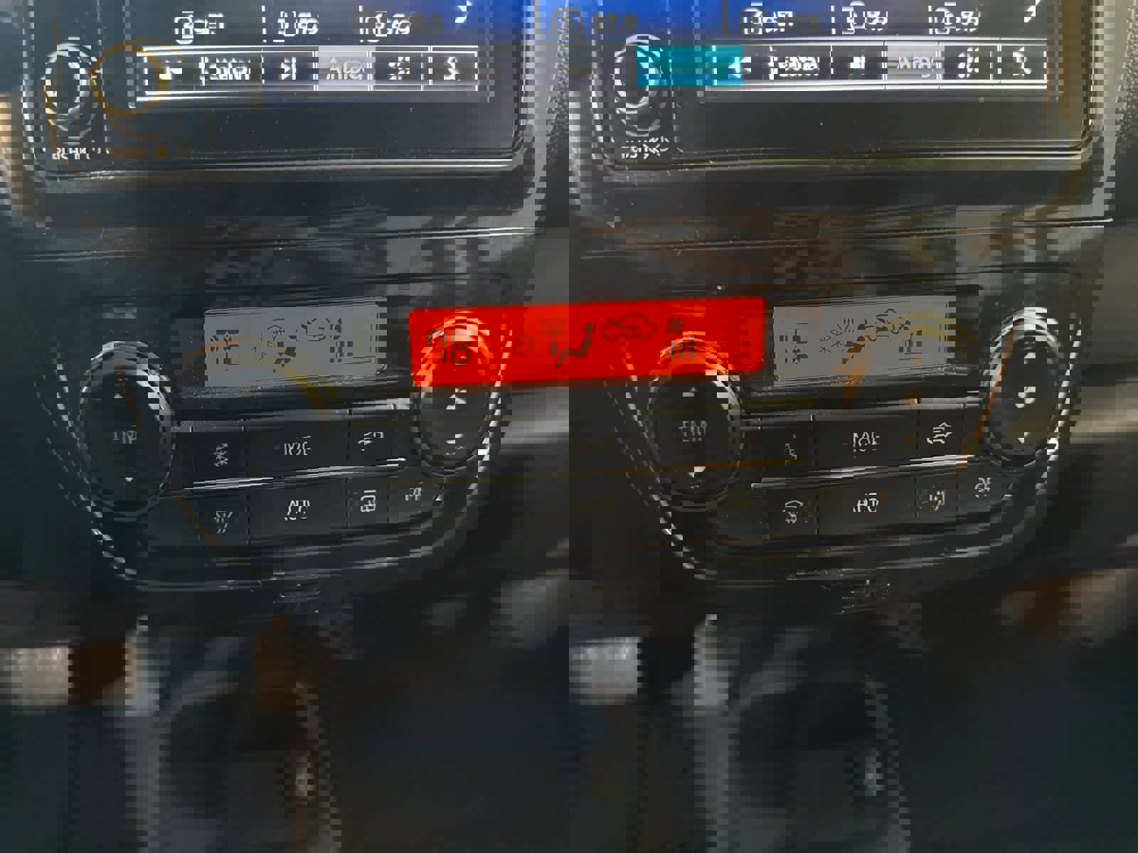 Used 2024 Mitsubishi Mirage LE image 25