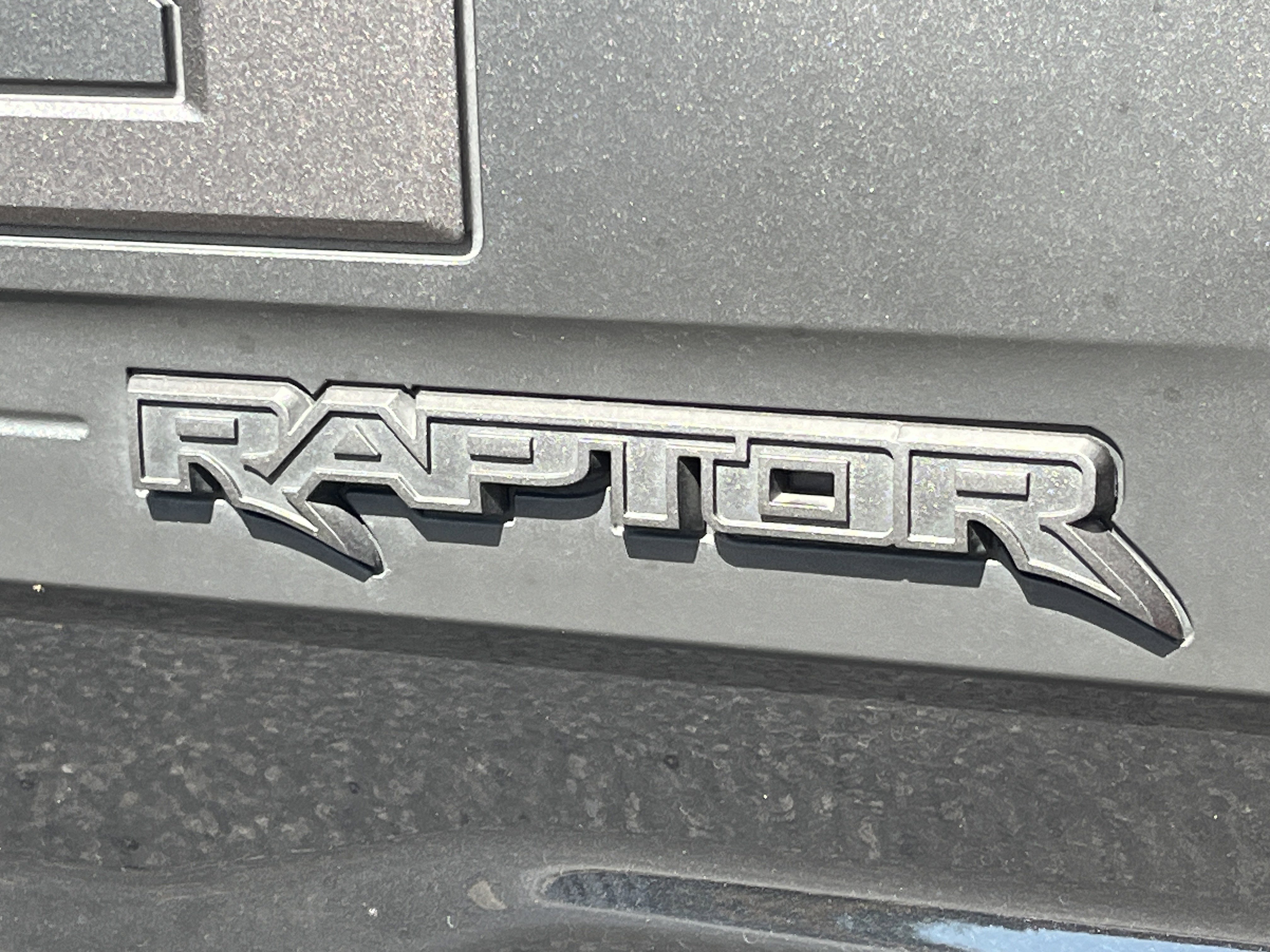 Used 2023 Ford F150 Raptor w/ Raptor Carbon Fiber Package image 28