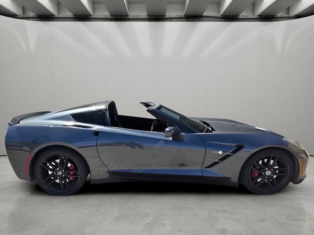 Used 2017 Chevrolet Corvette Stingray Coupe RWD image 10