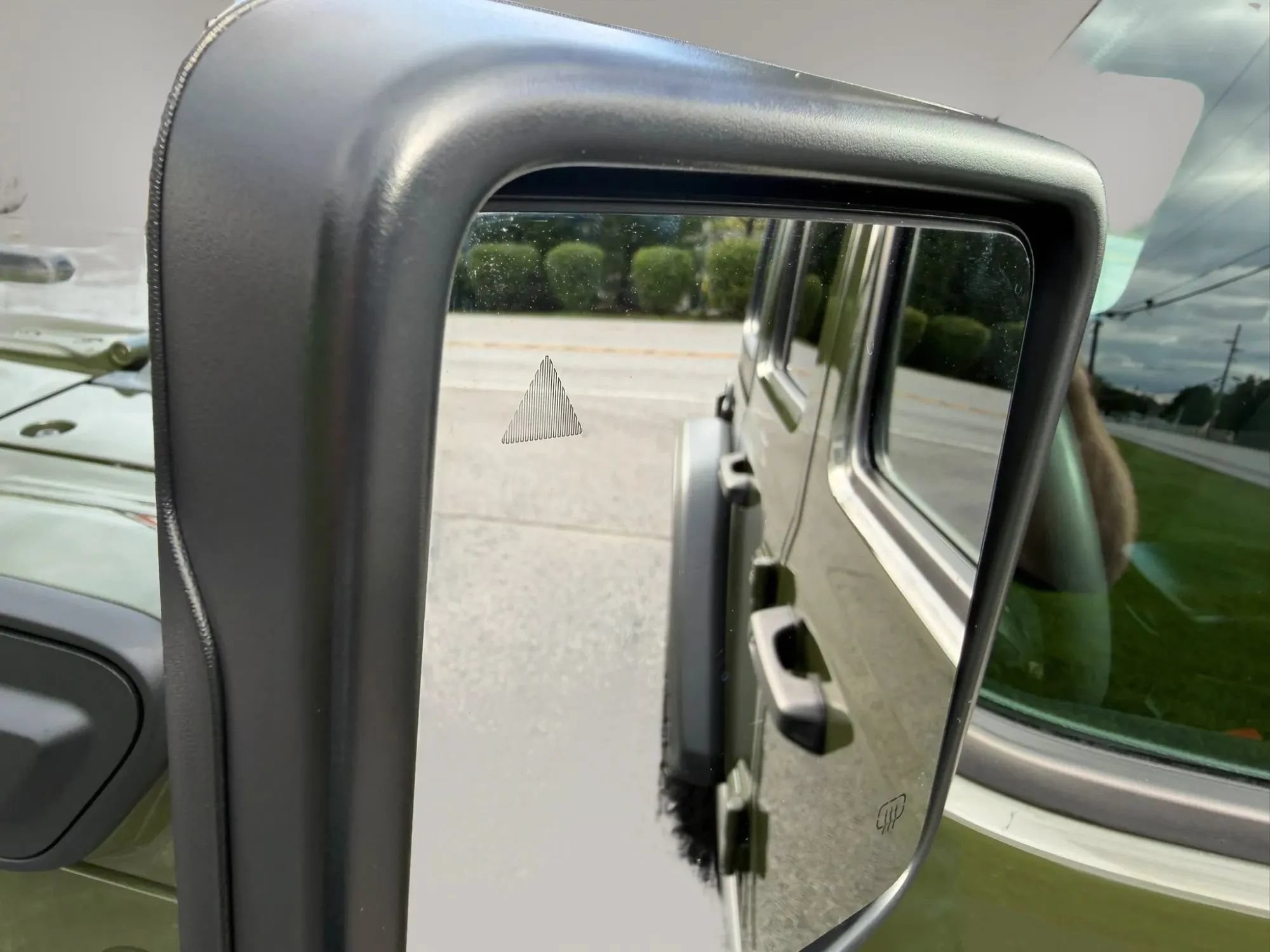 Used 2024 Jeep Wrangler Unlimited AWD/4WD image 10