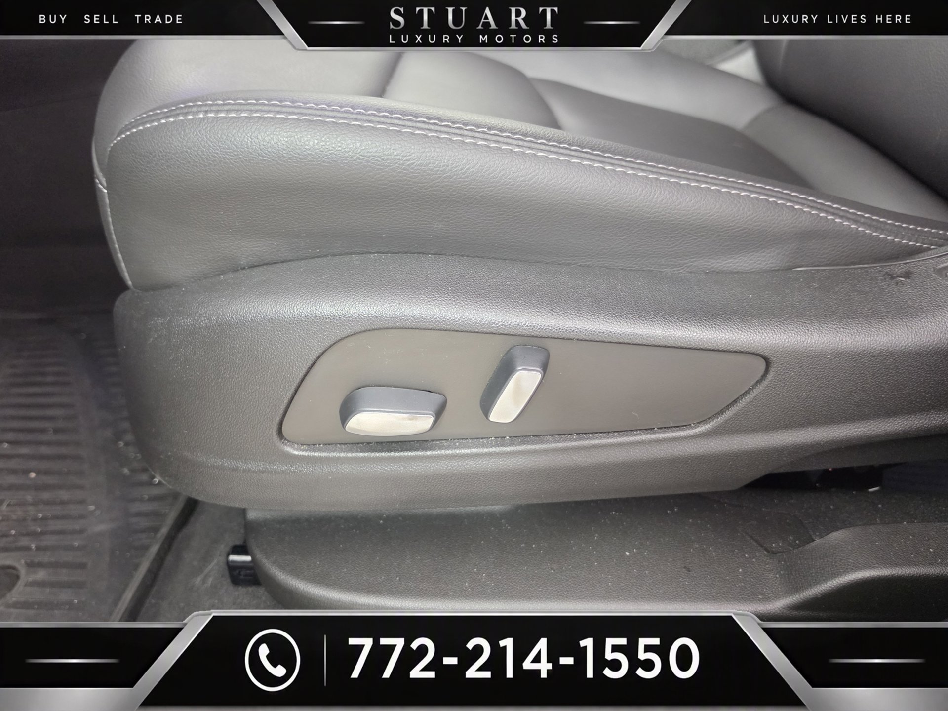 Used 2022 Cadillac XT5 Luxury AWD/4WD image 5
