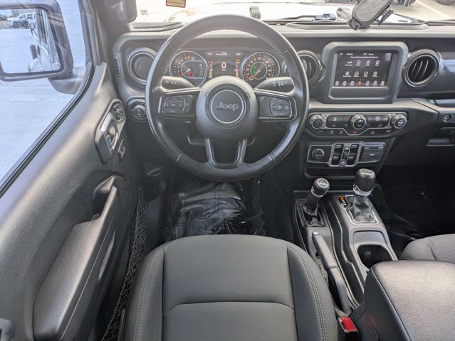 Used 2022 Jeep Gladiator Sport AWD/4WD image 16