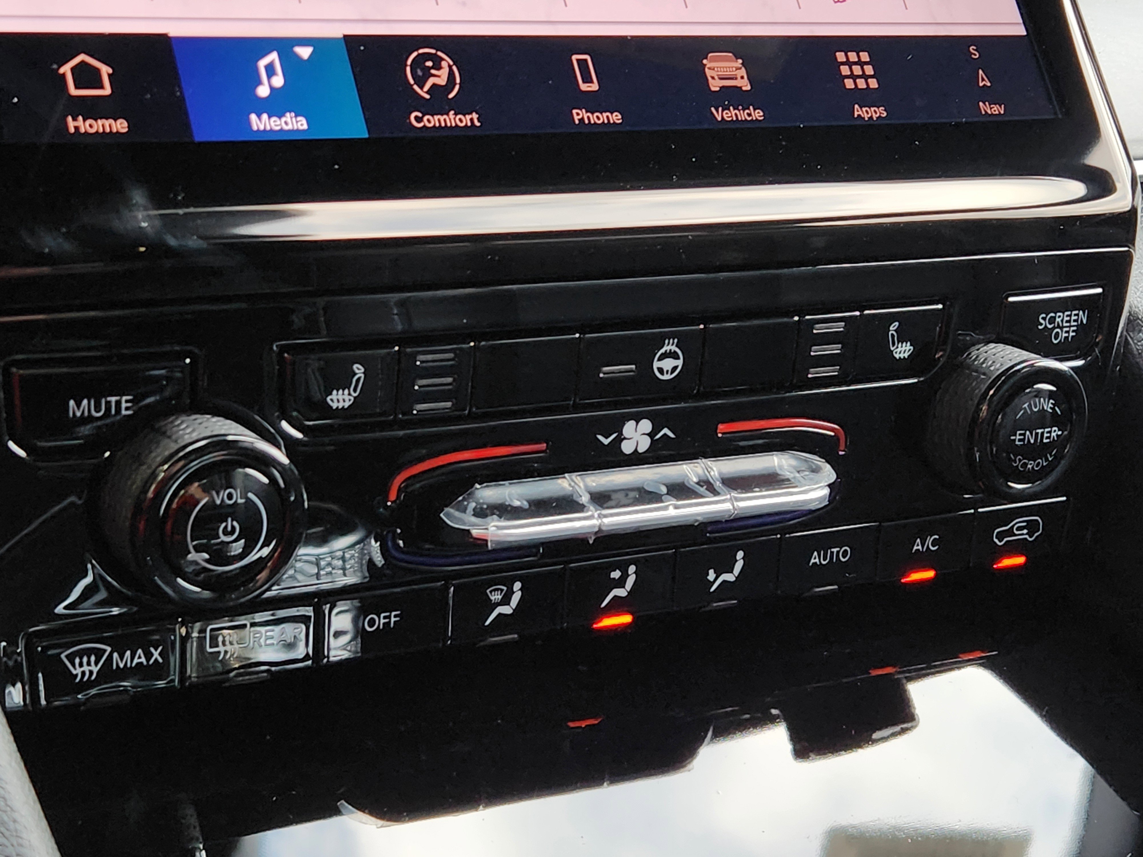 New 2025 Jeep Grand Cherokee Limited image 7