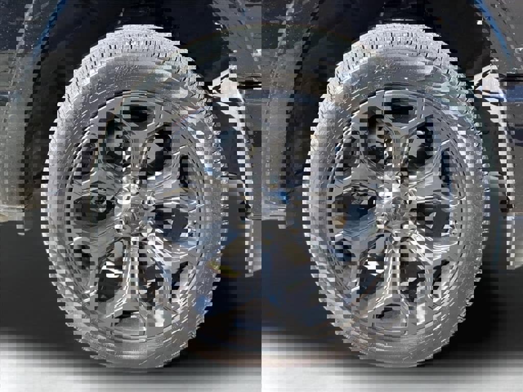 Used 2023 RAM 1500 Limited image 4