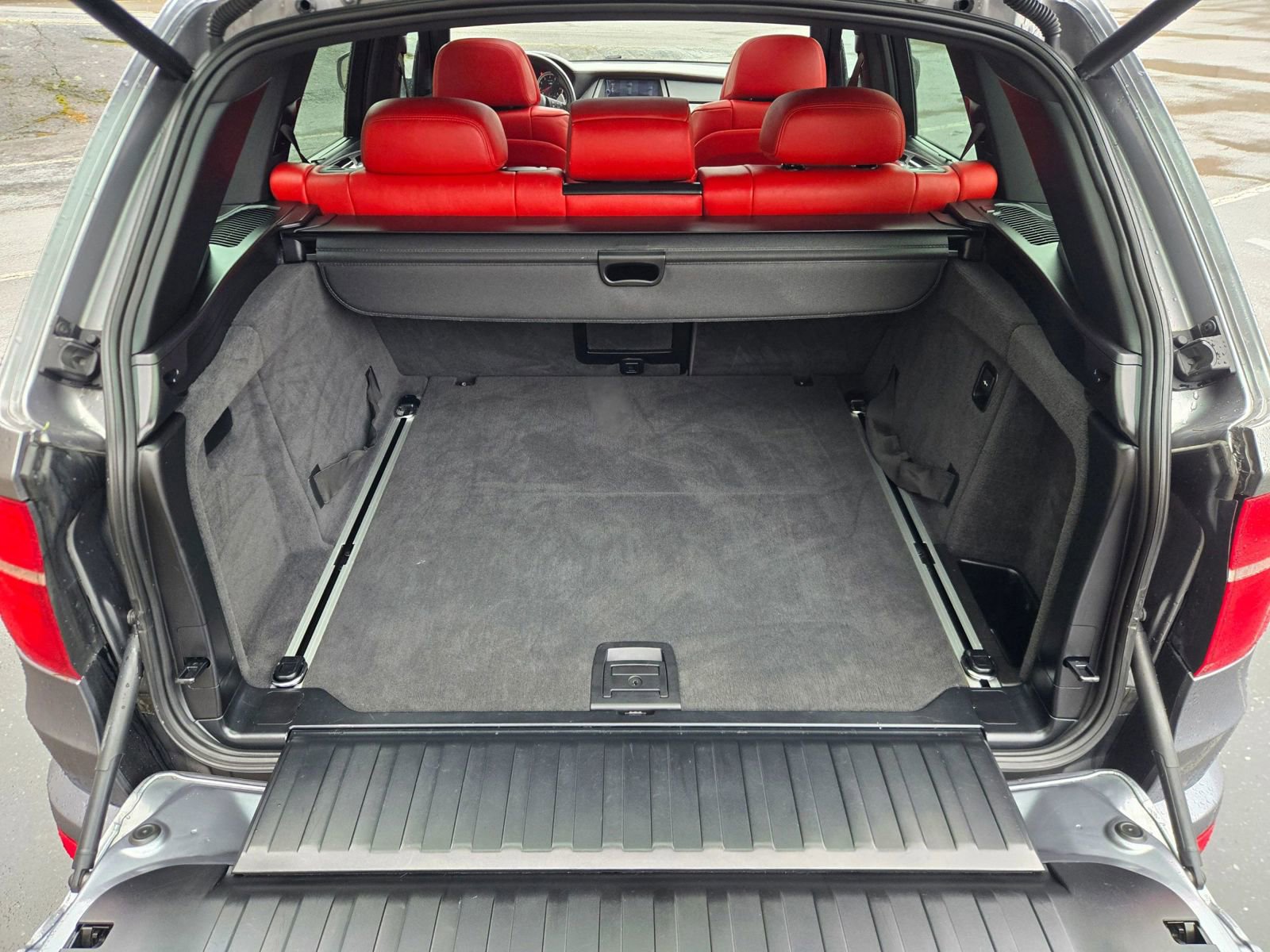 Used 2013 BMW X5 M image 16