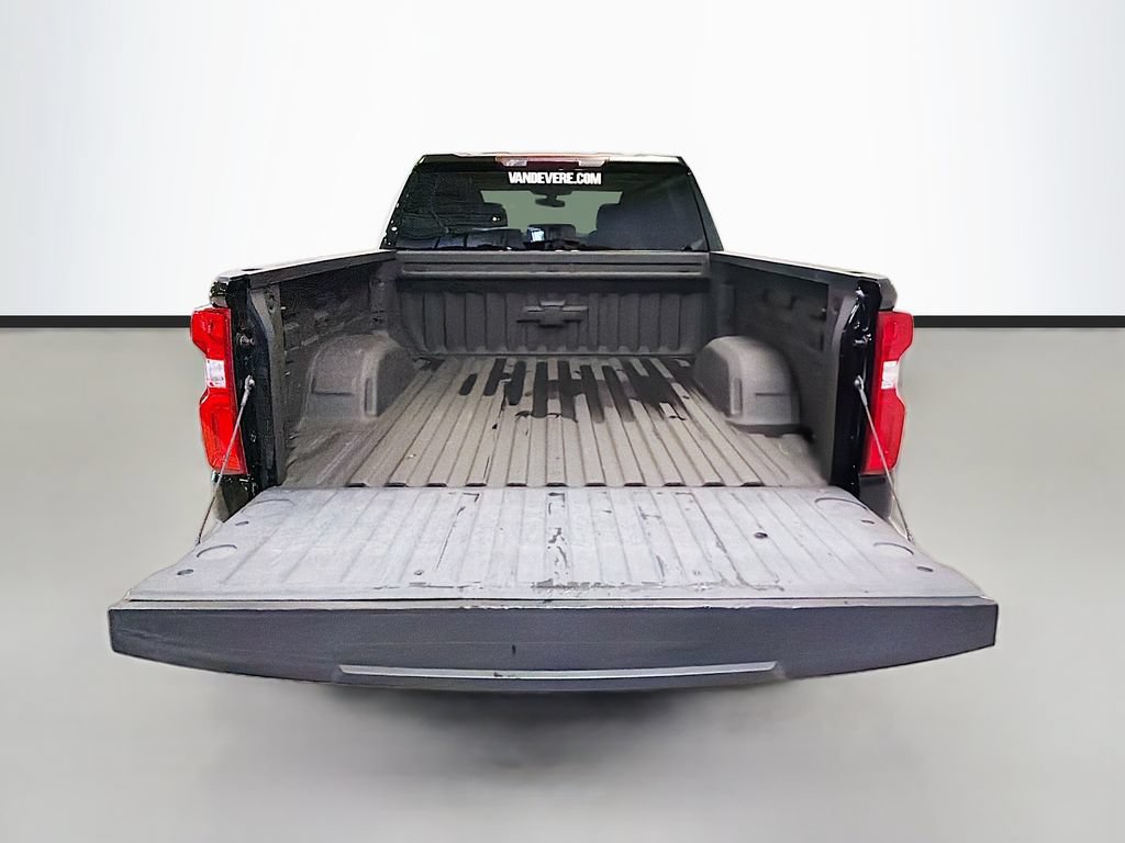 Used 2021 Chevrolet Silverado 1500 Custom Trail Boss w/ Midnight Edition AWD/4WD image 23