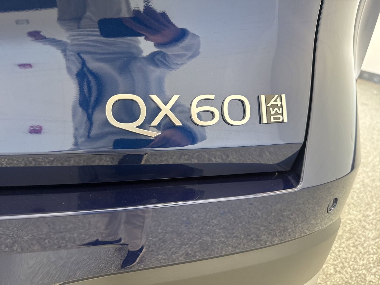 New 2026 INFINITI QX60 Luxe w/ Cargo Package AWD/4WD image 8