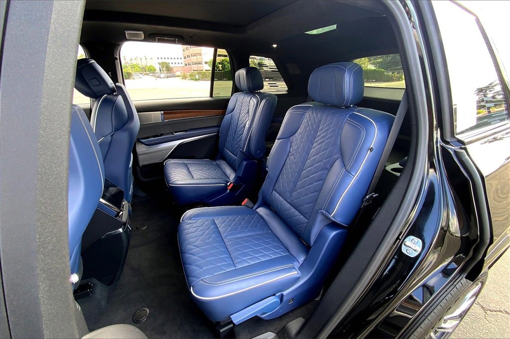 New 2026 Cadillac Vistiq Premium Luxury image 29