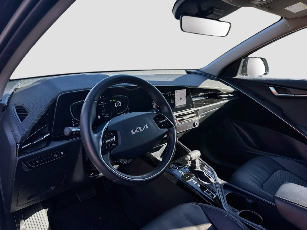 Certified 2023 Kia Niro EX FWD image 12