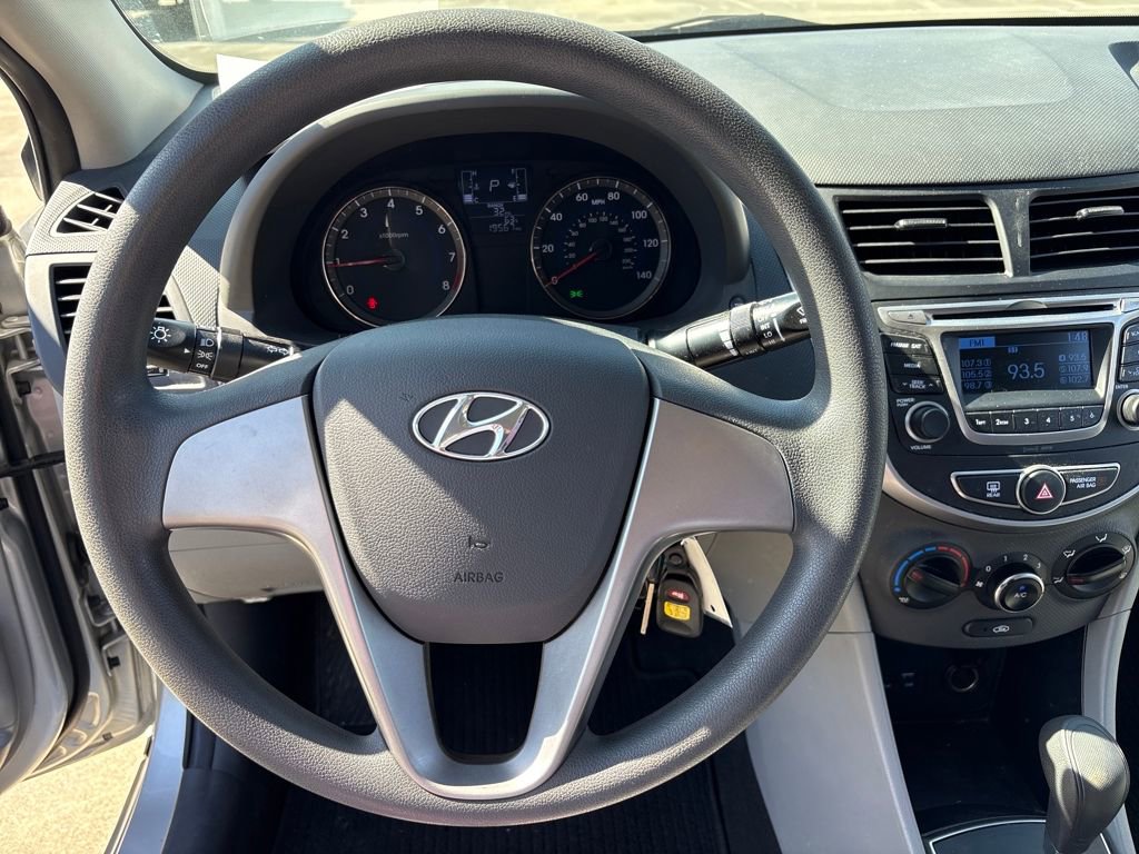 Used 2016 Hyundai Accent SE image 17