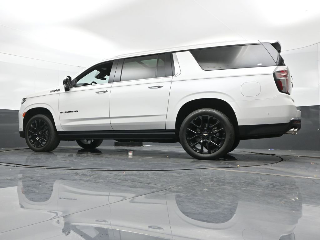 Used 2024 Chevrolet Suburban High Country w/ Advanced Technology Package image 52