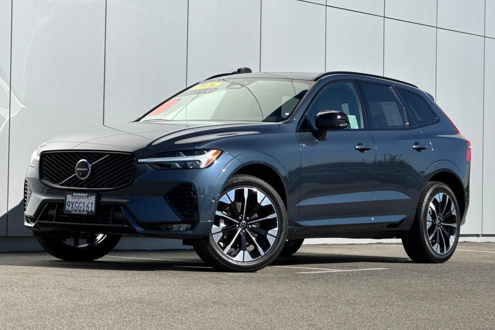 Certified 2026 Volvo XC60 B5 Plus w/ Protection Package Premier AWD/4WD image 1