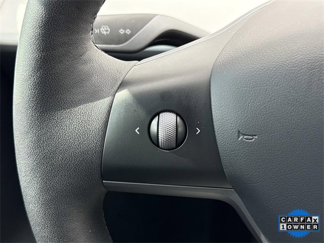 Used 2023 Tesla Model Y Long Range image 25