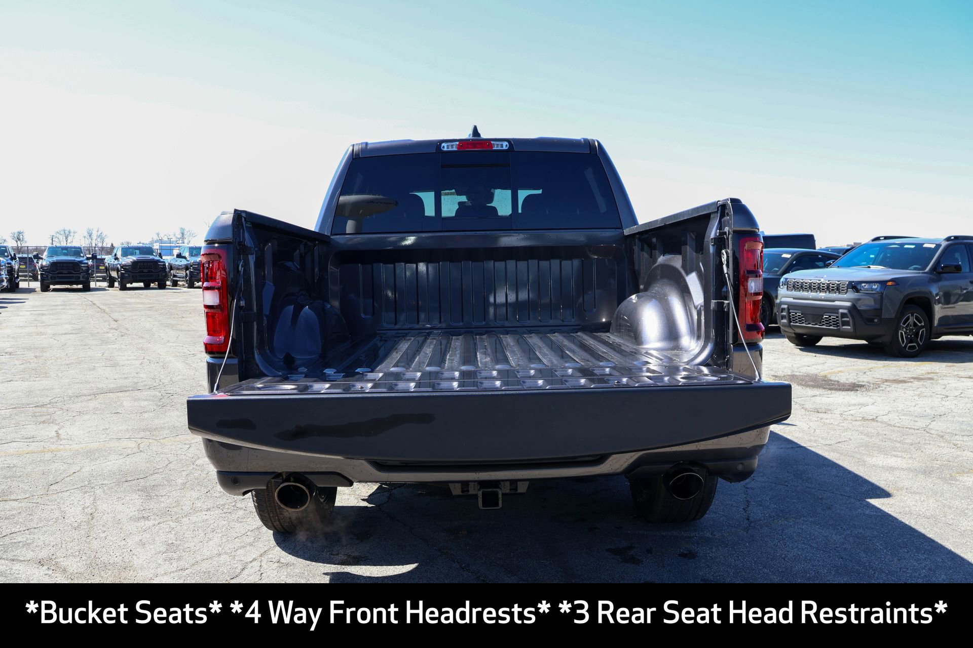 New 2026 RAM 1500 Express AWD/4WD image 16
