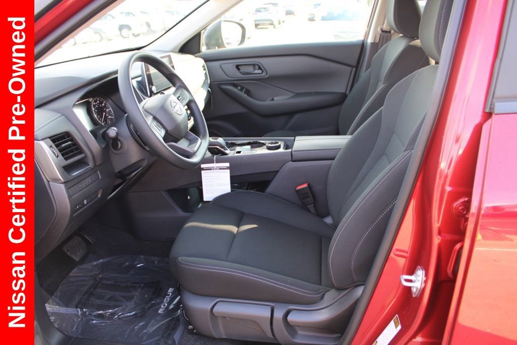 Certified 2025 Nissan Rogue S image 15