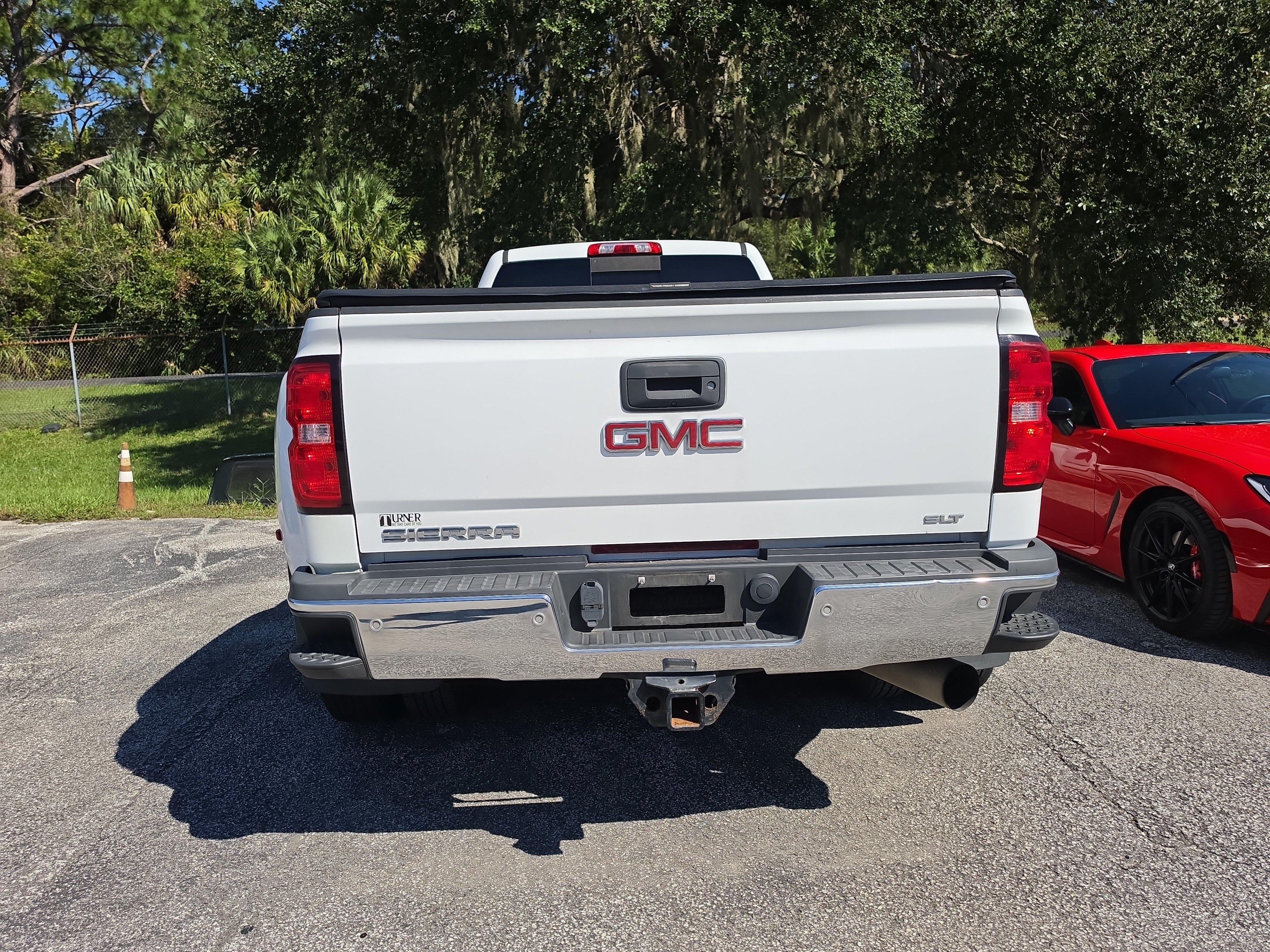 Used 2018 GMC Sierra 3500 SLT w/ Duramax Plus Package AWD/4WD image 4