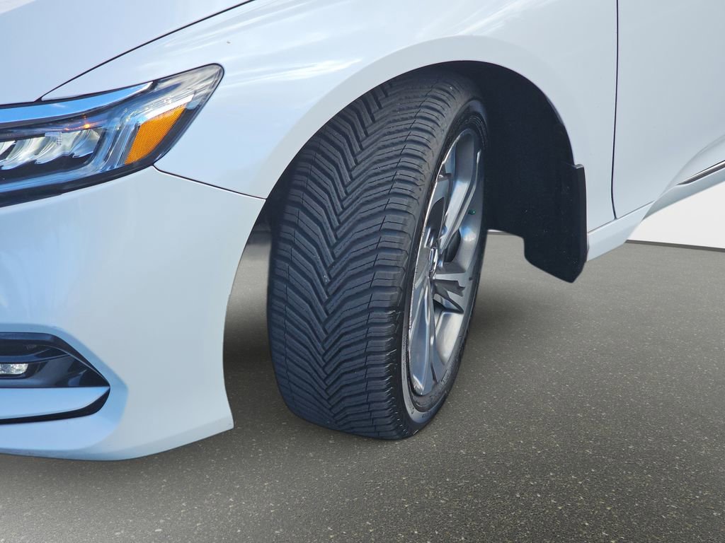 Used 2018 Honda Accord EX image 34