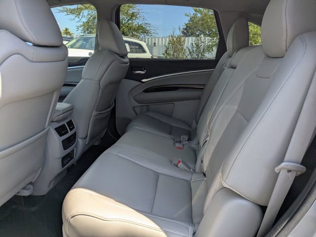 Used 2018 Acura MDX FWD image 15