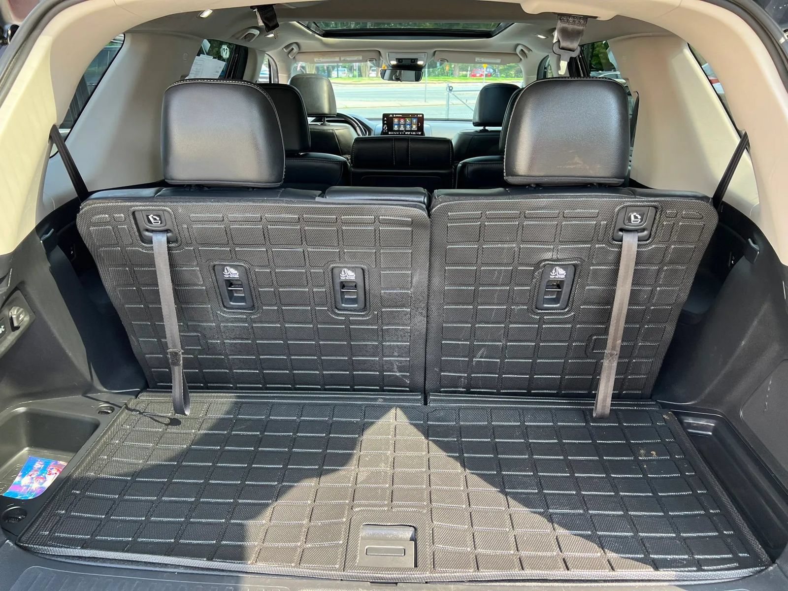 Used 2024 Honda Pilot Touring image 12