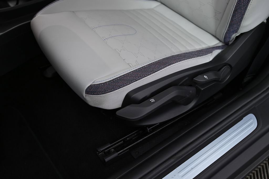 Used 2025 MINI Cooper S image 28