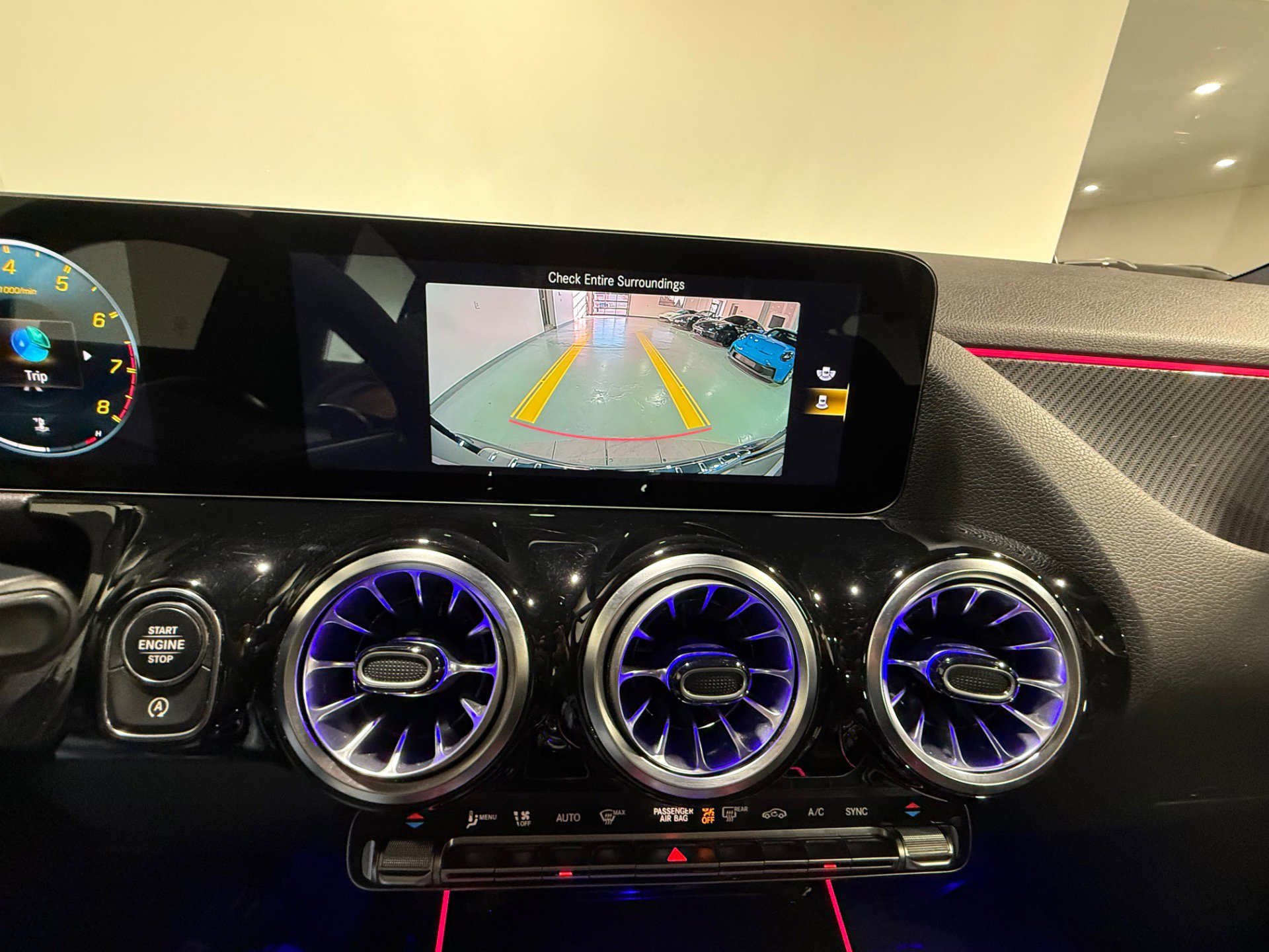 Used 2022 Mercedes-Benz GLA 35 AMG 4MATIC w/ Premium Package Lite image 44