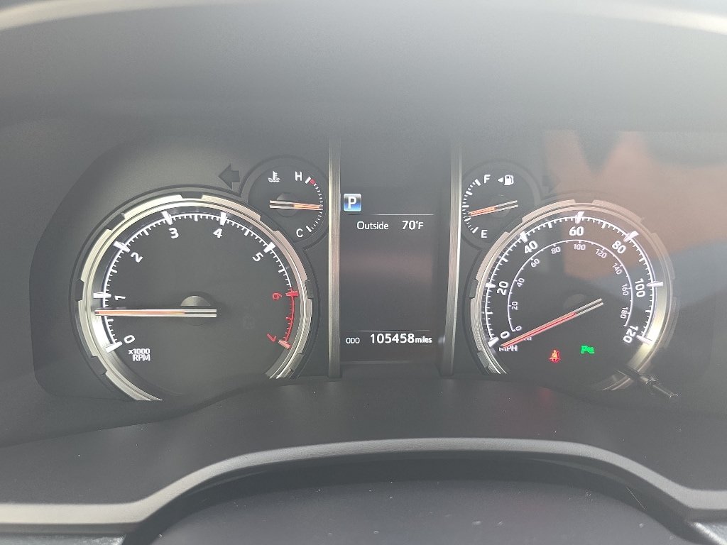 Used 2022 Toyota 4Runner Limited AWD/4WD image 11