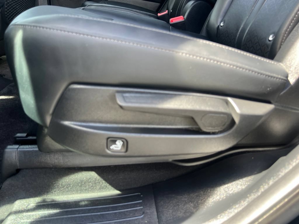 Used 2023 Kia Sorento EX AWD/4WD image 43