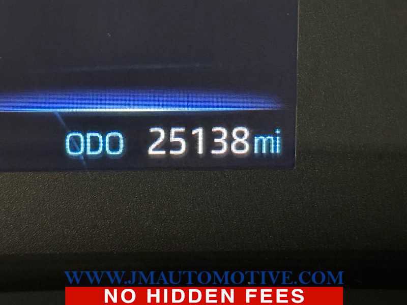 Used 2023 Toyota Corolla LE w/ LE Convenience Package FWD image 21