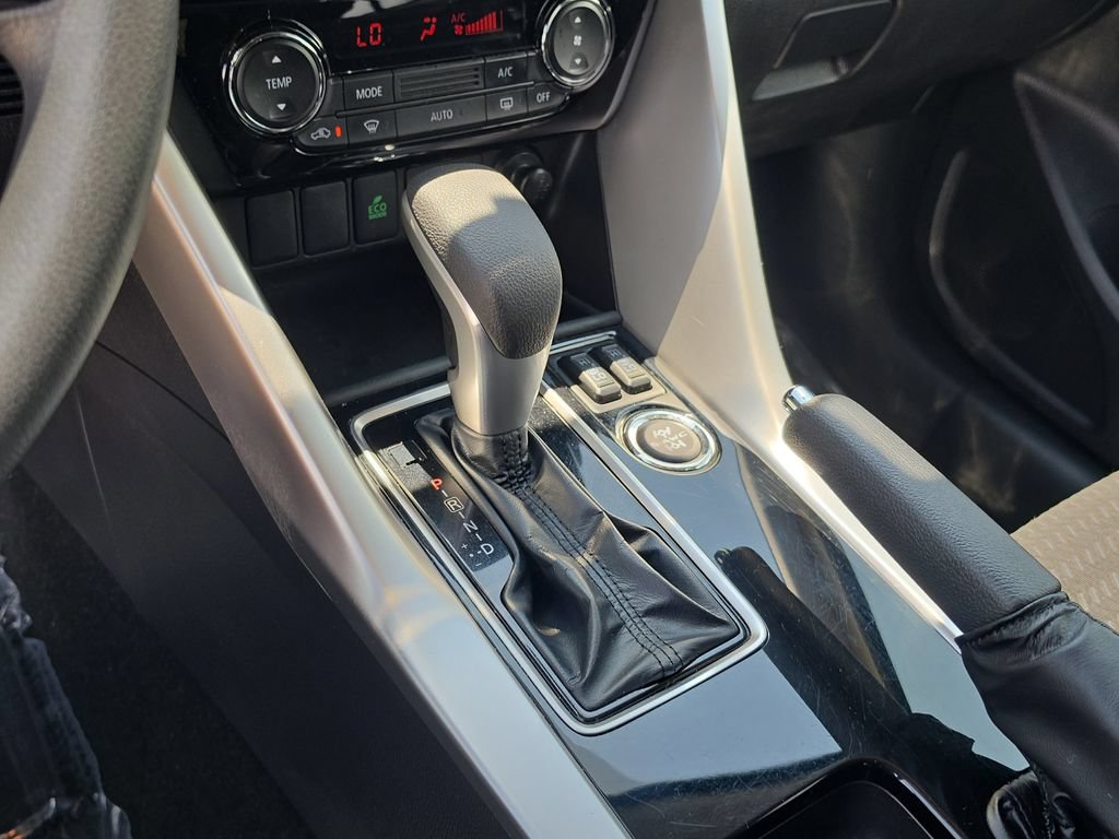 Used 2024 Mitsubishi Eclipse Cross LE AWD/4WD image 25