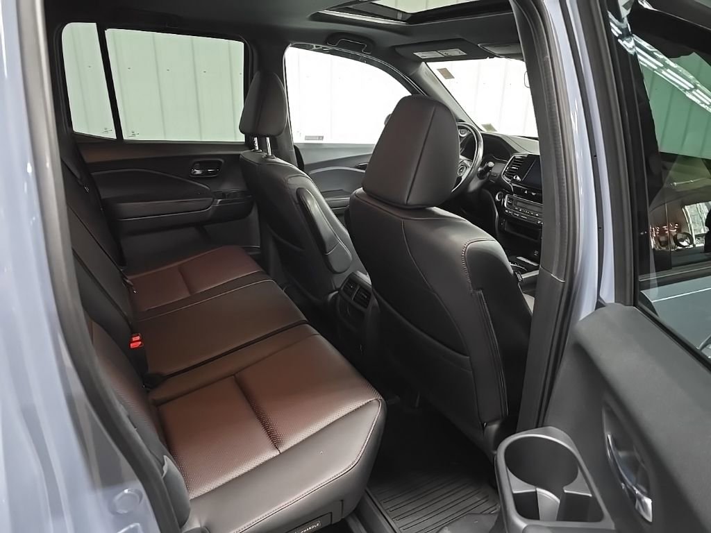 Used 2022 Honda Ridgeline Black Edition image 20