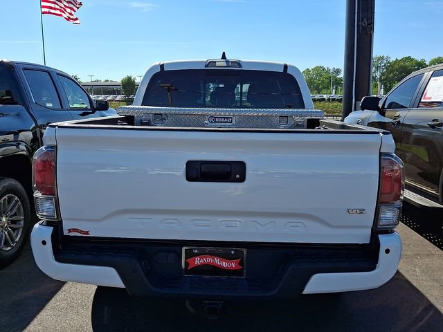 Used 2021 Toyota Tacoma TRD Sport w/ Technology Package image 3