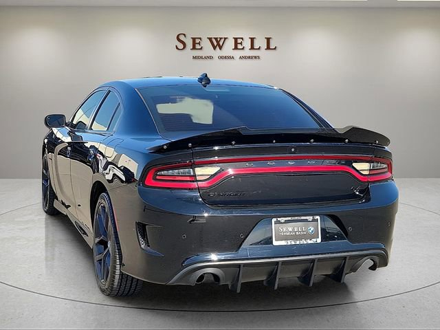 Used 2020 Dodge Charger R/T w/ Plus Group RWD image 3
