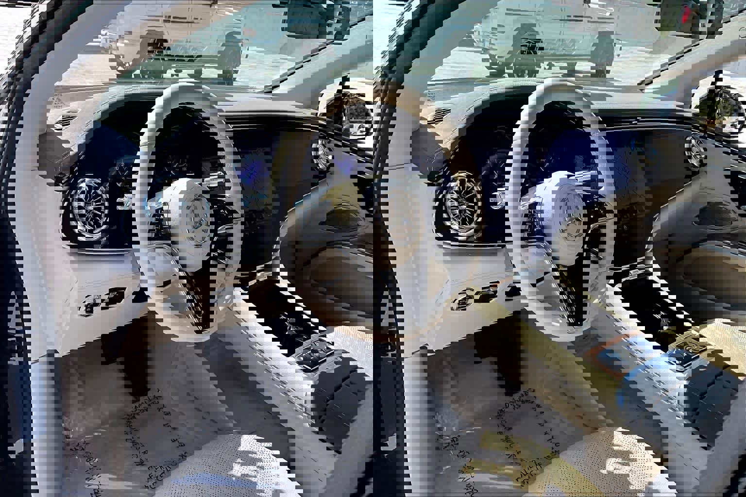 Used 2023 Mercedes-Benz EQS 580 4MATIC Sedan image 17